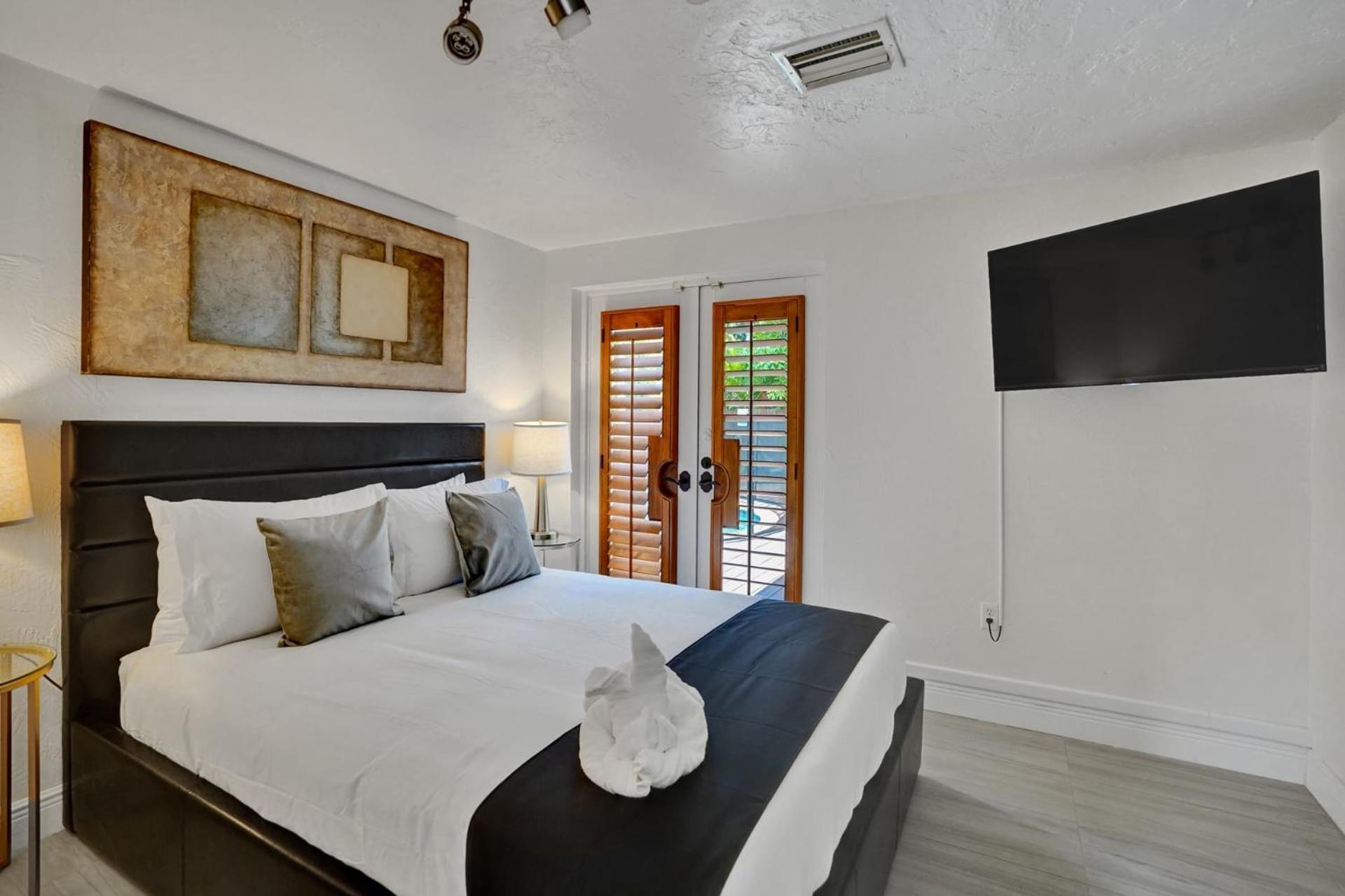 Private Pool With 5 Bedroom Retreat Hollywood Exteriör bild