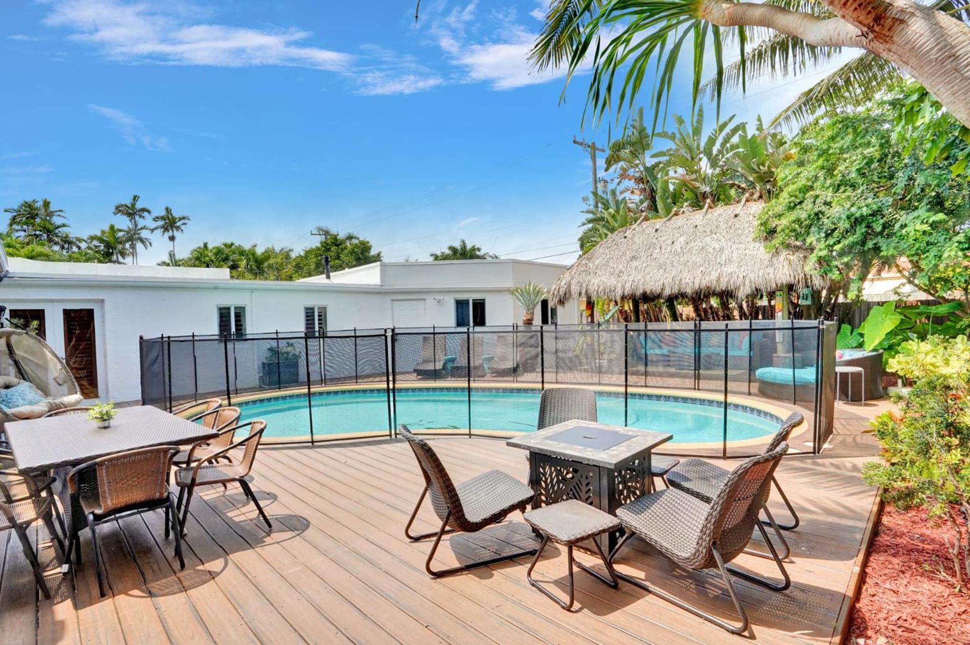 Private Pool With 5 Bedroom Retreat Hollywood Exteriör bild